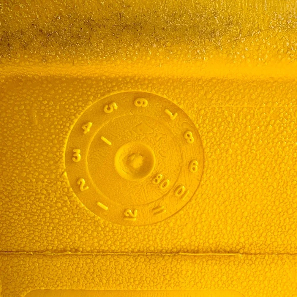 Vintage Igloo Little Playmate Cooler Lemon Yellow White 1980 Lunch Box 4 Quart